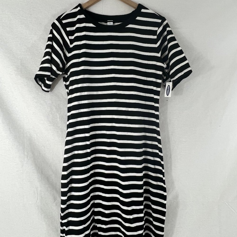 NEVER WORN striped t-shirt dress